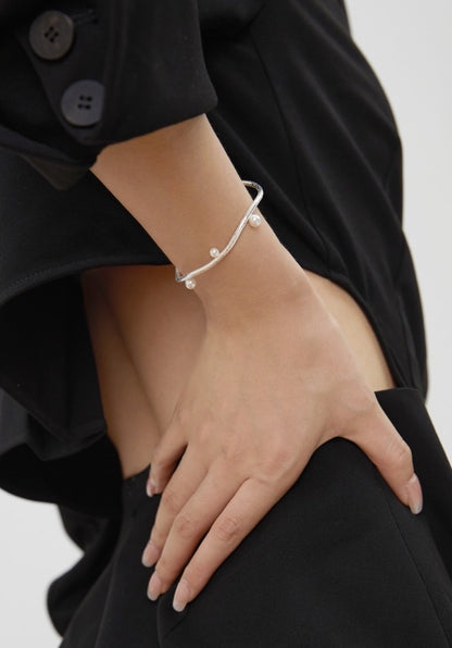 Bracelet jonc perles de culture - Vogue